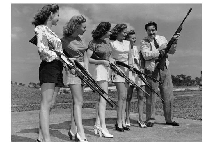 hen day games